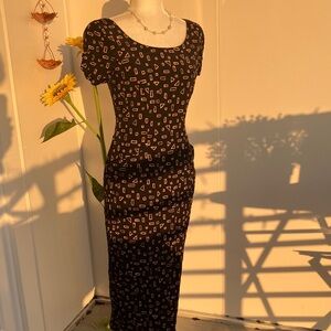 Vintage 80s 90 Geometric Triangle Print Little Black Short Sleeve Midi Dress